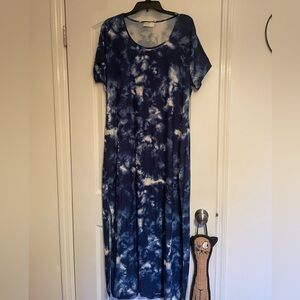 Bobbie Brooks Maxi Tie dye dress, boho style